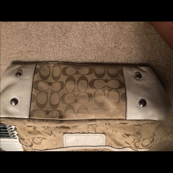 Authentic Coach purse - Picture 2 of 5